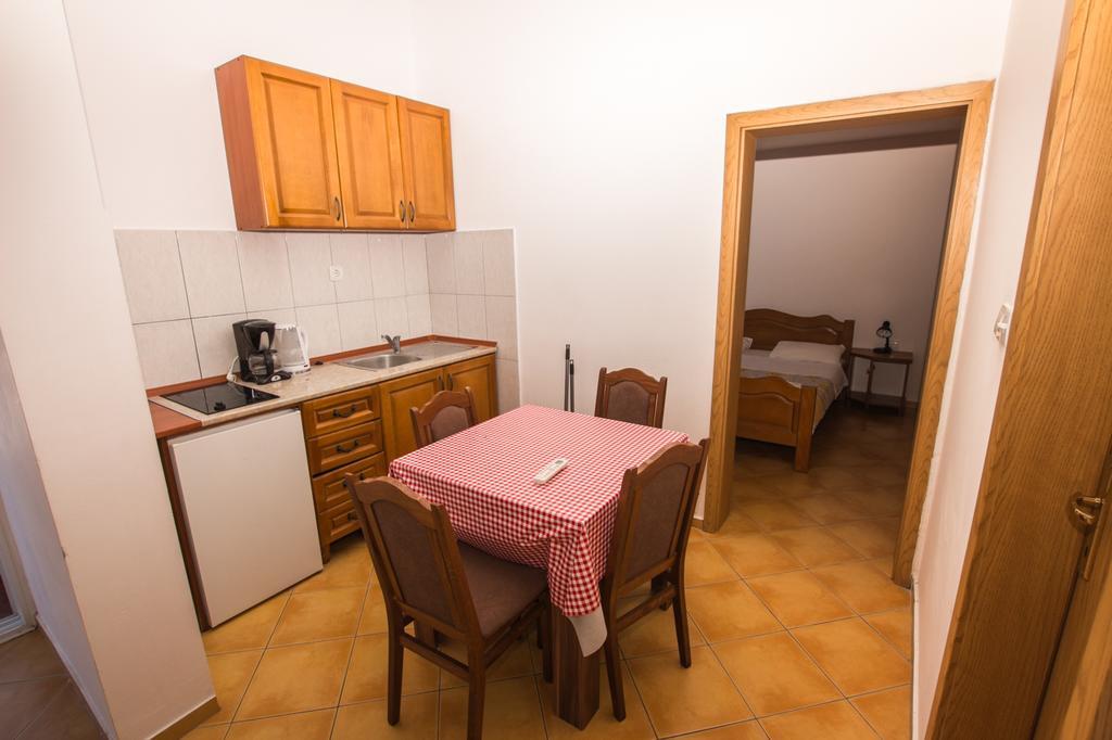 Apartments De Lara Utjeha-Bušat Eksteriør billede
