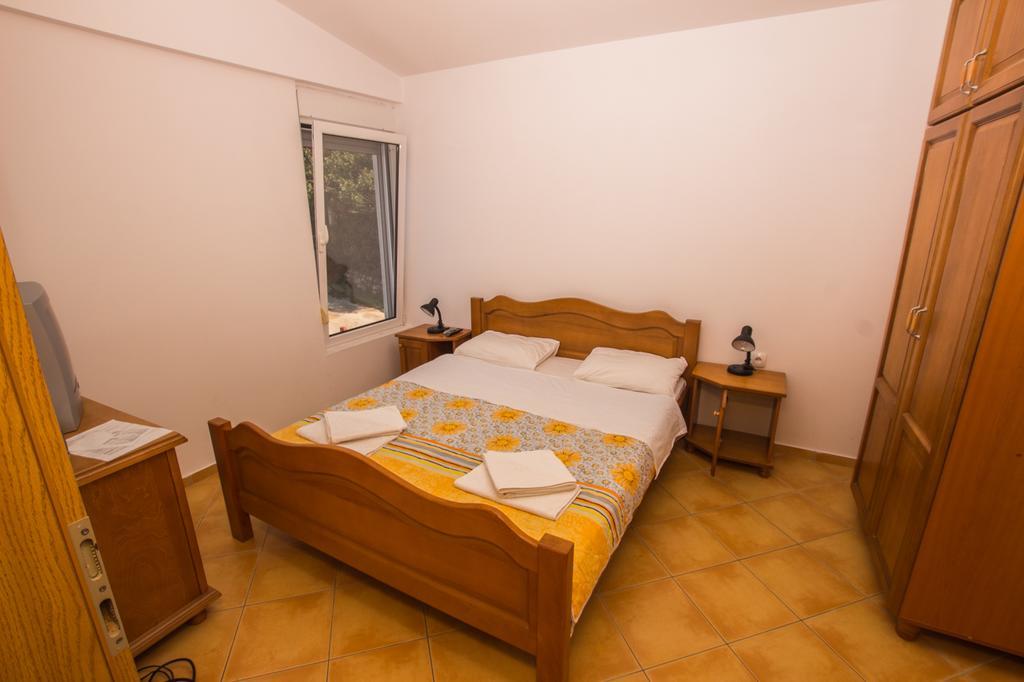 Apartments De Lara Utjeha-Bušat Eksteriør billede